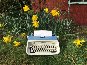 Royal Aristocrat Typewriter with Daffodils
